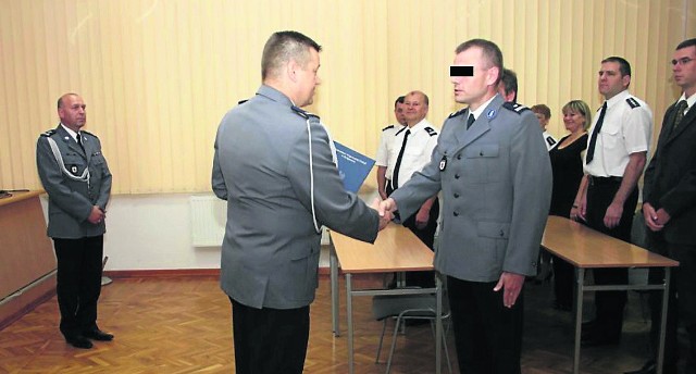 Sławomir B. rozkaz powołujący go na stanowisko naczelnika Laboratorium Kryminalistycznego Komendy Wojewódzkiej Policji odebrał 1 lipca 2011 roku