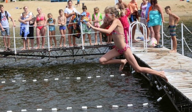 Idą upały, a niestety w niektórych miejscach nie wolno się kąpać.