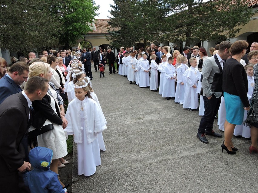 Tak wyglądała komunia w Klasztorze w Ostrołęce (ZDJĘCIA)