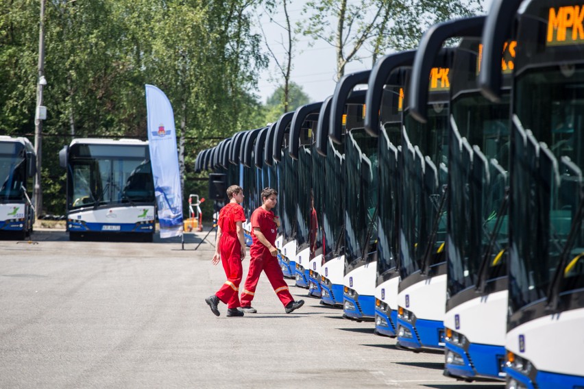 Nowe autobusy przegubowe dla MPK Kraków