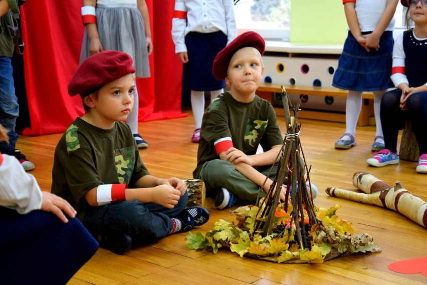 Festiwal Piosenki Patriotycznej w Przedszkolu nr 1 w Skierniewicach [ZDJĘCIA, FILM]