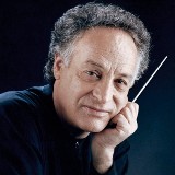Yoav Talmi zadyryguje Orkiestrą Filharmonii Poznańskiej