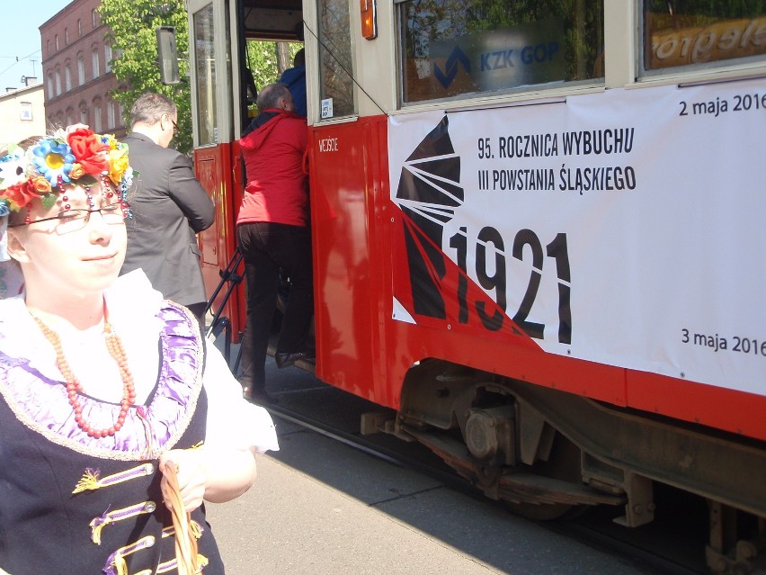 Tramwaj Powstańczy jeździ na Śląsku i Zagłębiu. Zabytkowy tramwaj będzie kursował do 2 maja