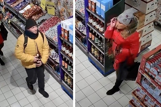 Są podejrzani o kradzież w sklepie - szuka ich policja w Rudzie Śląskiej. Zobacz kolejne zdjęcia. Przesuwaj zdjęcia w prawo - naciśnij strzałkę lub przycisk NASTĘPNE