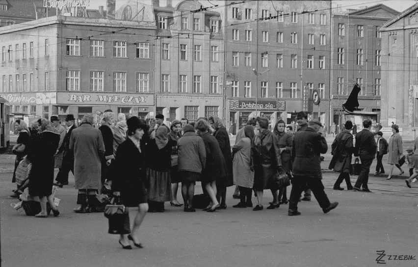 Niezwykłe zdjęcia Katowic z lat 60. i 70. XX wieku