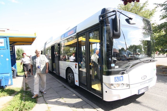 Hybrydowy autobus na testach w Slupsku