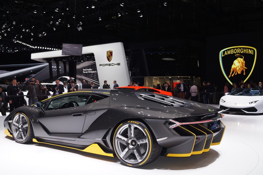 Lamborghini Centenario...