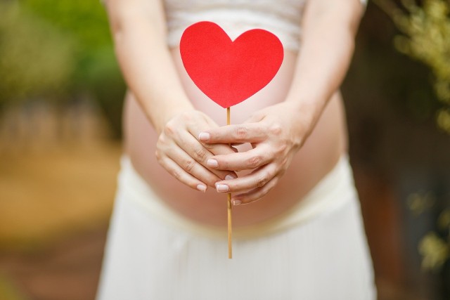 GBS to badanie, które jest wykonywane między 35. a 37. tygodniem ciąży. Jeżeli badanie nie zostało wykonane u ginekologa, podczas rutynowej wizyty, zostanie przeprowadzone w szpitalu.