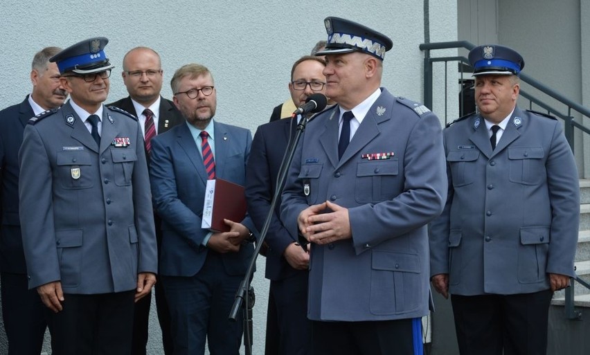 Posterunek policji otwarto w Tarnowie Opolskim.