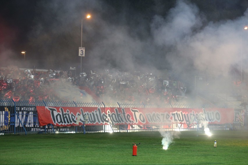 Niespokojnie na Cichej podczas meczu Ruch Chorzów - Resovia