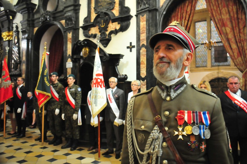 Uroczystości na pl. o. Adama Studzińskiego