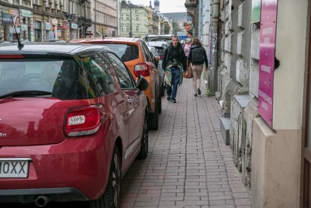 Pieszym łatwiej będzie przejść m.in. wzdłuż ul. Starowiślnej