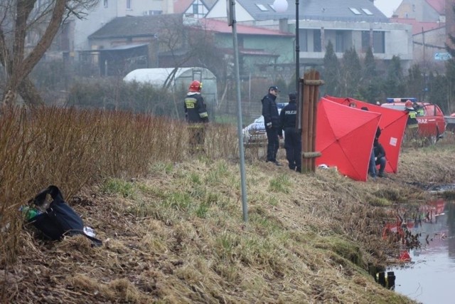 Złotów: Przy promenadzie znaleziono topielca