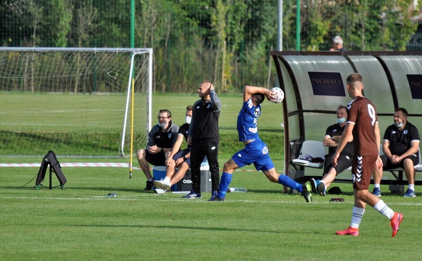 Wigry (na niebiesko) wygrały oba mecze z Garbarnią - 3:1 w...