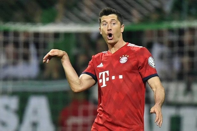 Na zdjęciu: Robert Lewandowski. Mecz FC Nuernberg - Bayern Monachium odbędzie się w ramach 31. kolejki Bundesligi. Gdzie oglądać transmisję TV i stream online na żywo? Sprawdź terminarz Bayernu. Gdzie oglądać "Lewego"? Wynik meczu live