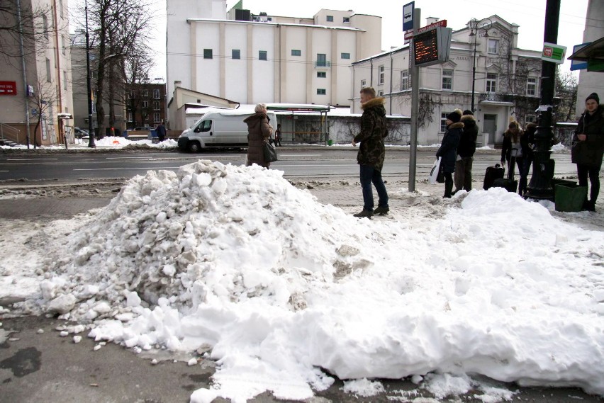 Nadciąga wiosna astronomiczna i kalendarzowa. A w Lublinie leży śnieg (ZDJĘCIA) 