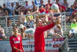 Robert Szczerbaniuk, gwiazda Mostostalu Azoty Kędzierzyn-Koźle, ma nową sportową pasję. Promuje w Polsce fistball [ZDJĘCIA]