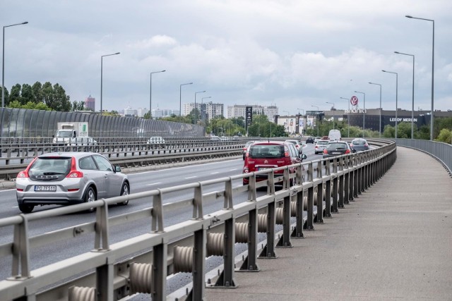 Wzdłuż ul. Bolesława Krzywoustego będą montowane ekrany akustyczne