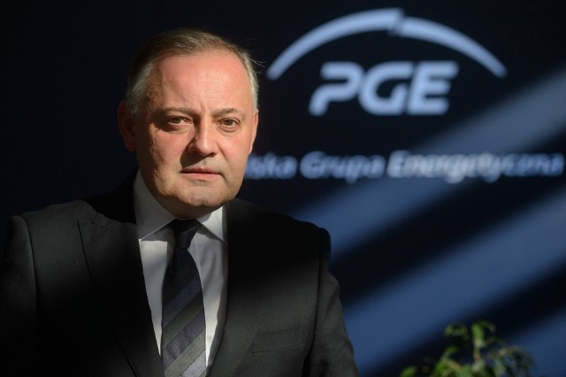 Prezes PGE Wojciech Dąbrowski zaznacza, że Polska Grupa Energetyczna jest liderem transformacji energetycznej.