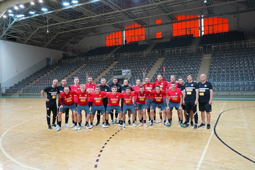 Trener Błażej Korczyński i reprezentanci Polski w futsalu...