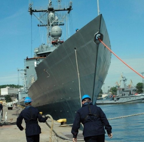 Niebawem port wojenny w Świnoujściu przyjmie każdy obiekt pływający, będący na wyposażeniu sił zbrojnych państw NATO.