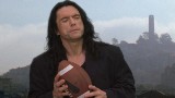 10 powodów, przez które „The Room” to najlepszy z najgorszych filmów na świecie. Dzieło poznaniaka Tommy’ego Wiseau ma już 17 lat!