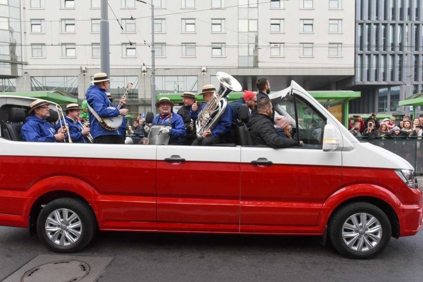 Imieniny Ulicy Święty Marcin 2018 - tak wyglądał korowód i...