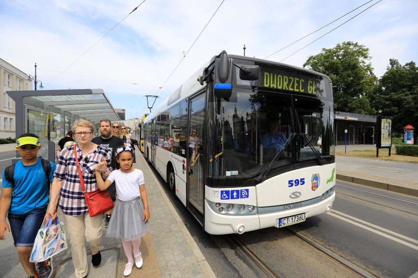 MZK Toruń otrzymało już dostawę używanych autobusów od firmy...