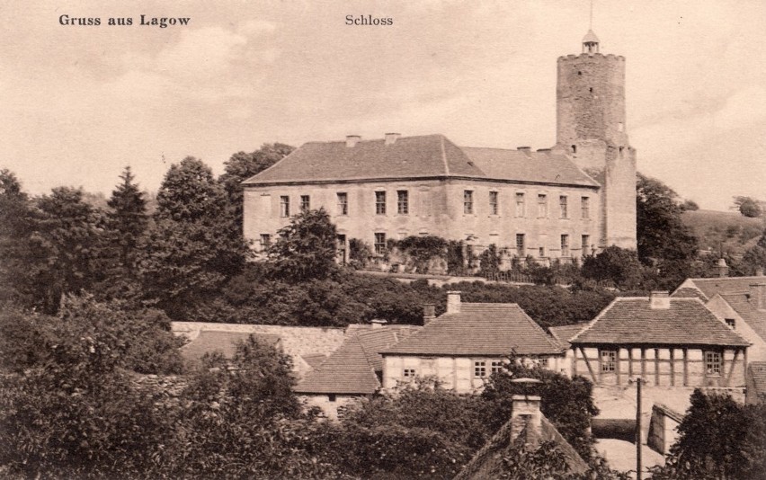 Nad panoramą Łagowa góruje zamek