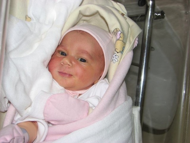 Karina Karpiej urodziła się we wtorek, 11 września. Ważyła 3300 g i mierzyła 57 cm. Córka Katarzyny i Łukasza z Ostrowi Mazowieckiej ma brata Igora (3 l.)