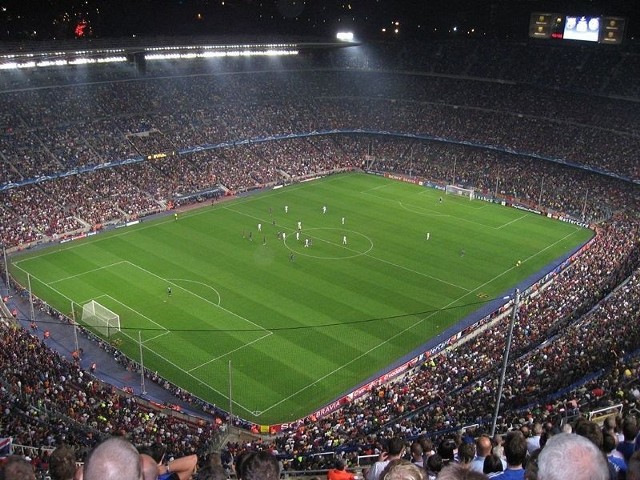 Camp Nou jest zmorą angielskich klubów