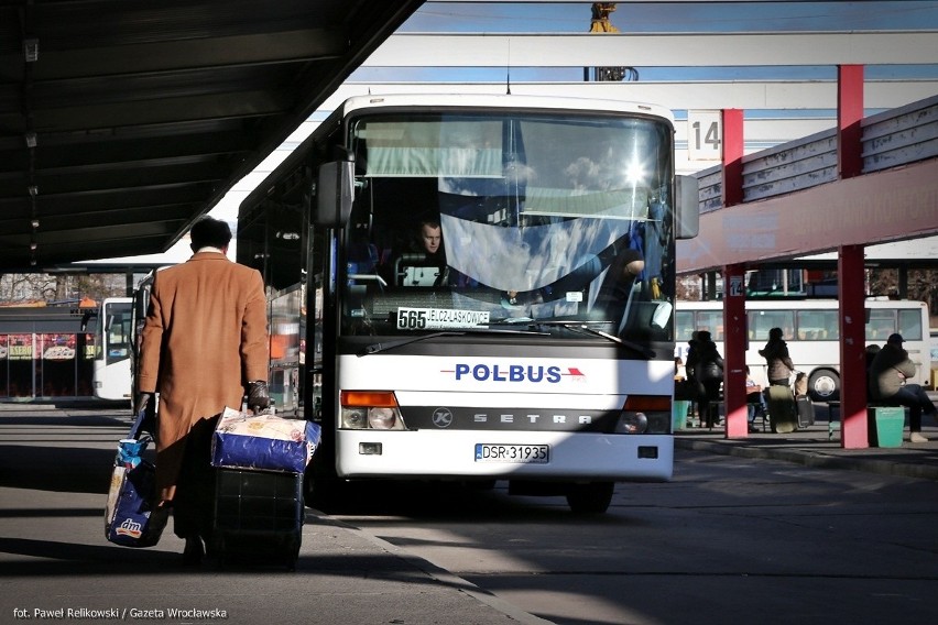 Budowa tymczasowego dworca PKS i plac budowy przy starym...