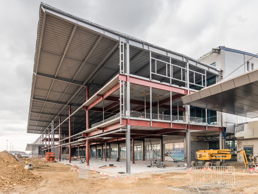 Terminal B w Pyrzowicach w remoncie, styczeń-luty 2020....