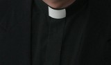 Fałszywy jezuita oferuje cudowny proszek. Ostrzegają przed stroną Katolicki Portal Misyjny i ojcem Leonem Serce