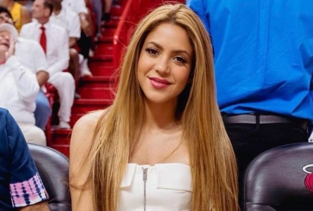 Shakira opublikowała na Instagramie wideo, na którym prezentuje swoje umiejętności surferskie
