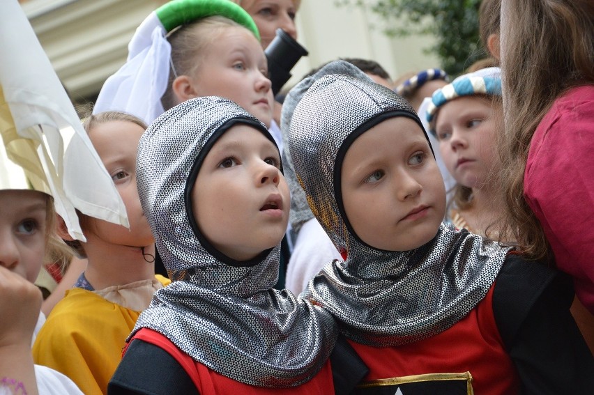 Bylo kolorowo i historycznie [FOTO]