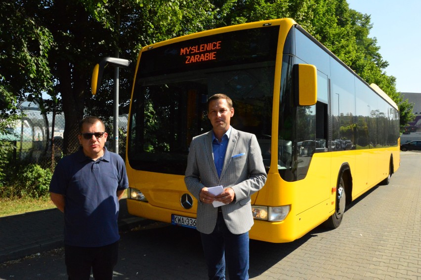 Żółty autobus będzie kursował także na Zarabie