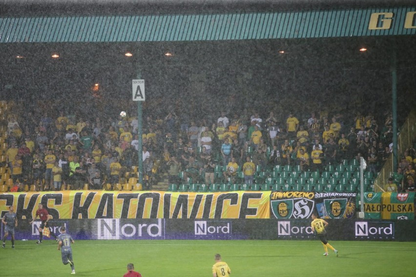 Stal Rzeszów zagrała dojrzale i wygrała z GKS-em Katowice....