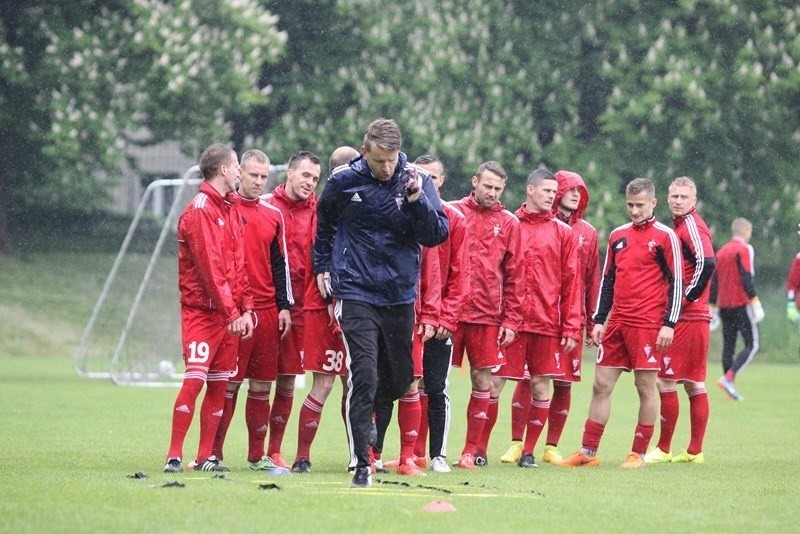 Piłkarze Górnika Zabrze trenowali w czwartek przed meczem z...