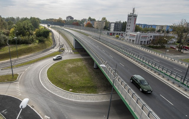 Skrzyżowanie DK 1 z aleją Niepodległości w Tychach