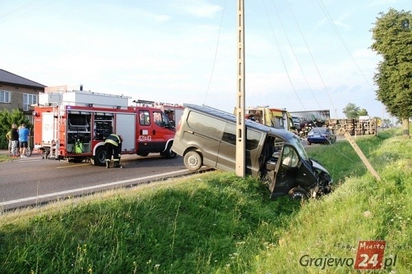 W wypadku ucierpiały trzy osoby.