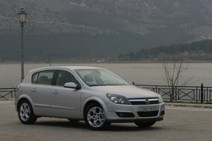 Opel Astra...