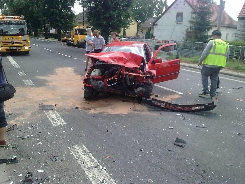 Trzy auta zderzyły się na Strzeleckiej