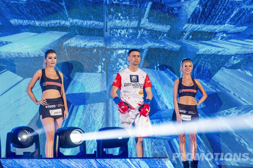 Gala bokserska "Ostatni taniec" w katowickim Spodku