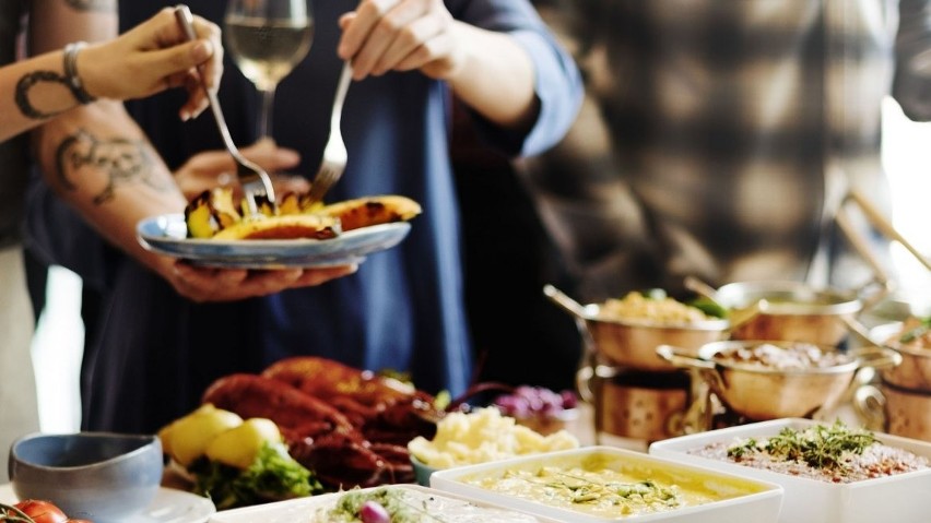 Do pracy w gastronomii poszukuje się przede wszystkim ludzi...