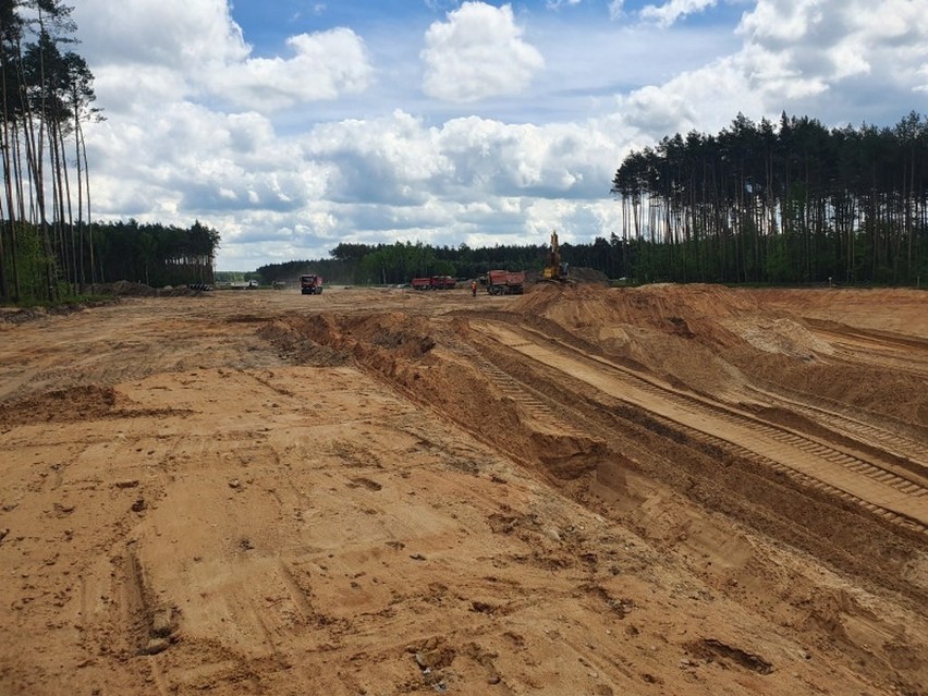 Budowa obwodnicy Olesna, będącej fragmentem drogi S11.