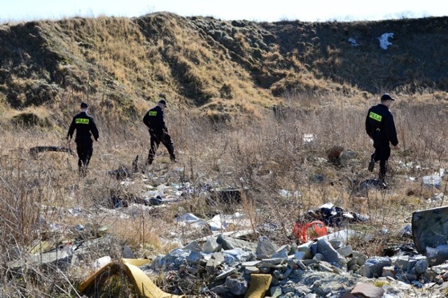 W poszukiwaniach chłopca wzięło udział blisko 100 policjantów i strażaków