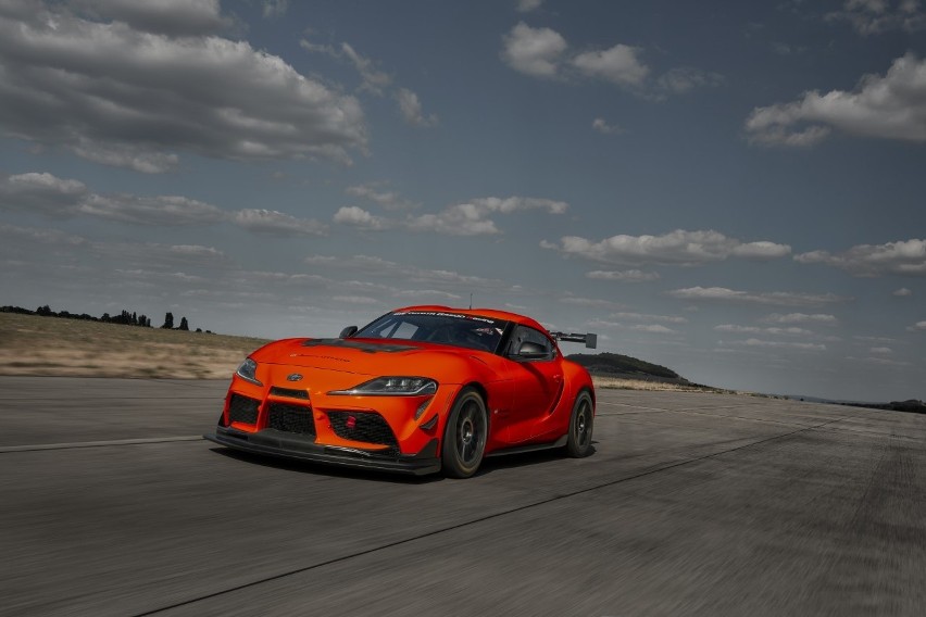 Toyota GR Supra GT4 EVO zadebiutuje na torze wyścigowym,...