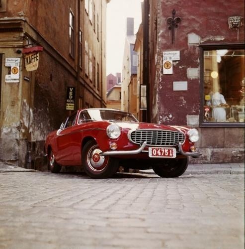 Fot. Volvo: Volvo P 1800 wyprodukowano w liczbie 49 tys....