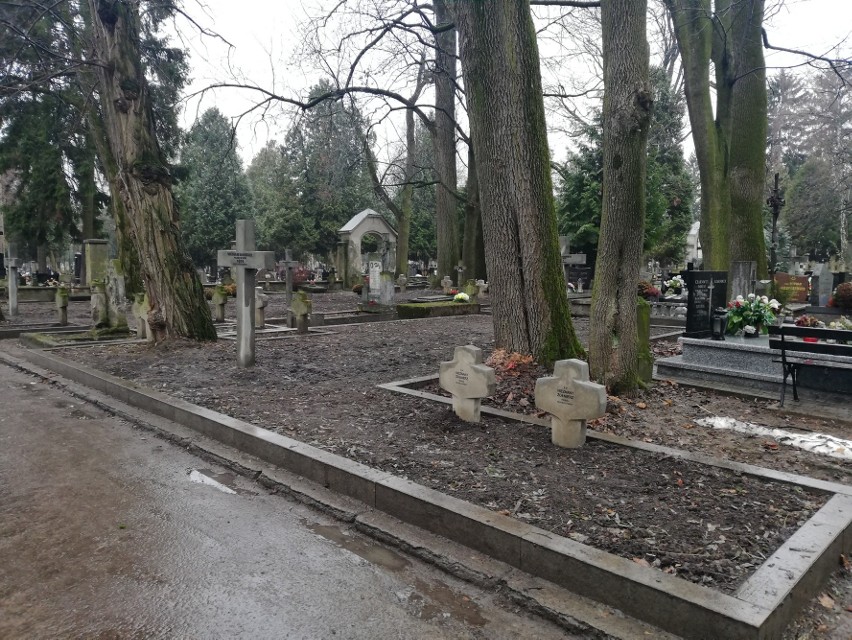 Na lubelskich cmentarzach zakończyły się remonty kwater wojennych 